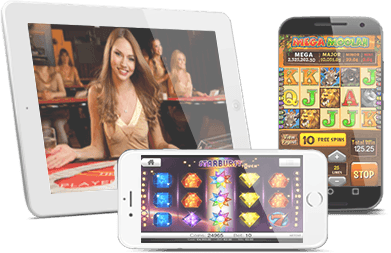 Varios dispositivos con juegos de casinos online en las pantallas.
