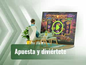 Hombre jugando a una slot Fire Blaze online
