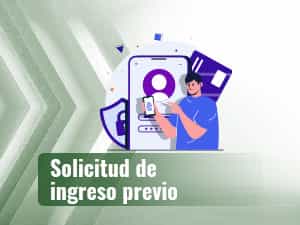 Una persona con su teléfono móvil junto a una tarjeta bancaria y un escudo de protección.