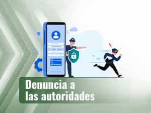 Un policia junto a un móvil quiere denunciar los fraudes por internet cometidos por una persona que huye.