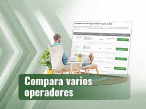 Hombre comparando los mejores casinos con tragaperras con jackpot en España.