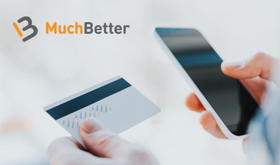Una persona realiza un pago con Muchbetter en un casino online.