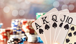 Cartas de baraja francesa para juego de póker, disponible en casinos online de Bolivia.