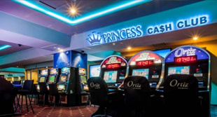 Salón de juego presencial Guatemala Princess Casino.
