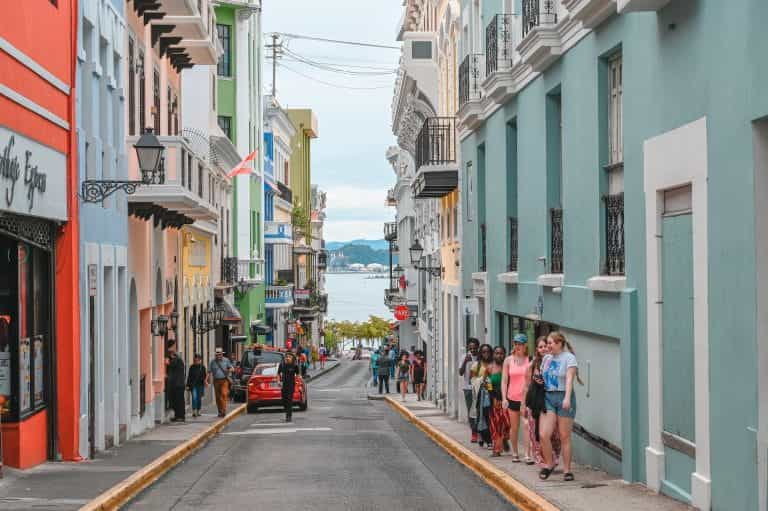Una calle en San Juan, Puerto Rico.