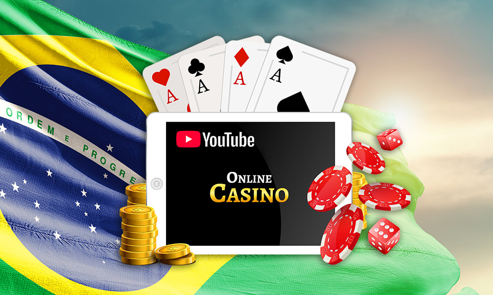 Tablet con un anuncio de casino online, fichas y cartas de póker sobre la bandera de Brasil.