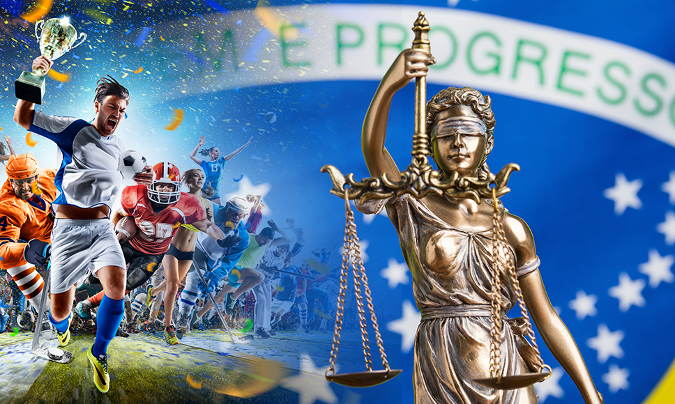 Atletas celebrando junto a una estatua de la justicia sobre fondo de la bandera de Brasil.