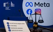 Atril de la Comisión Europea con los logotipos de Meta, Facebook e Instagram y un dossier sobre la Ley de Servicios Digitales.